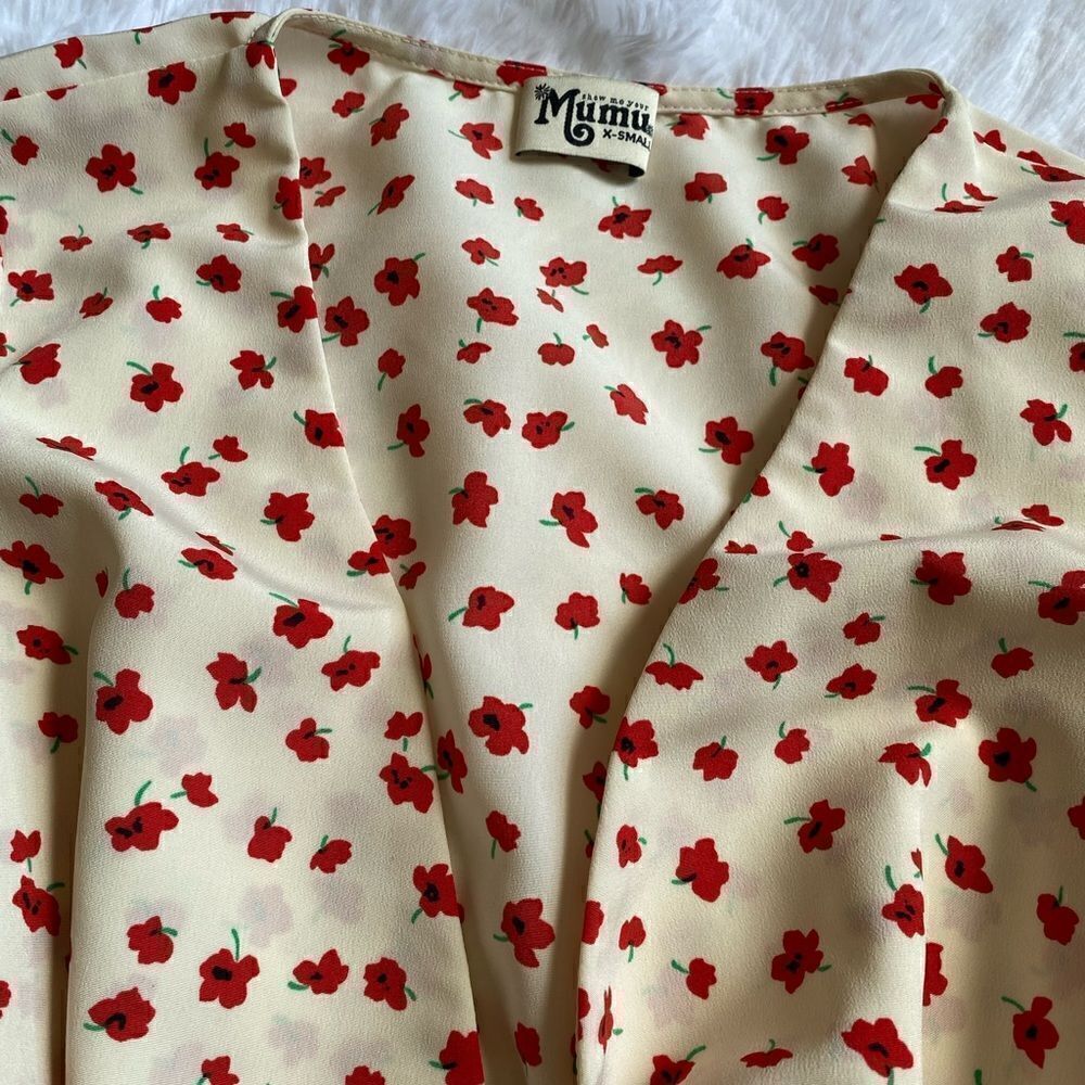 Show Me Your Mumu Floral Top Deep Plunge Front Cream Red Elastic Bottom Size XS - Picture 8 of 10